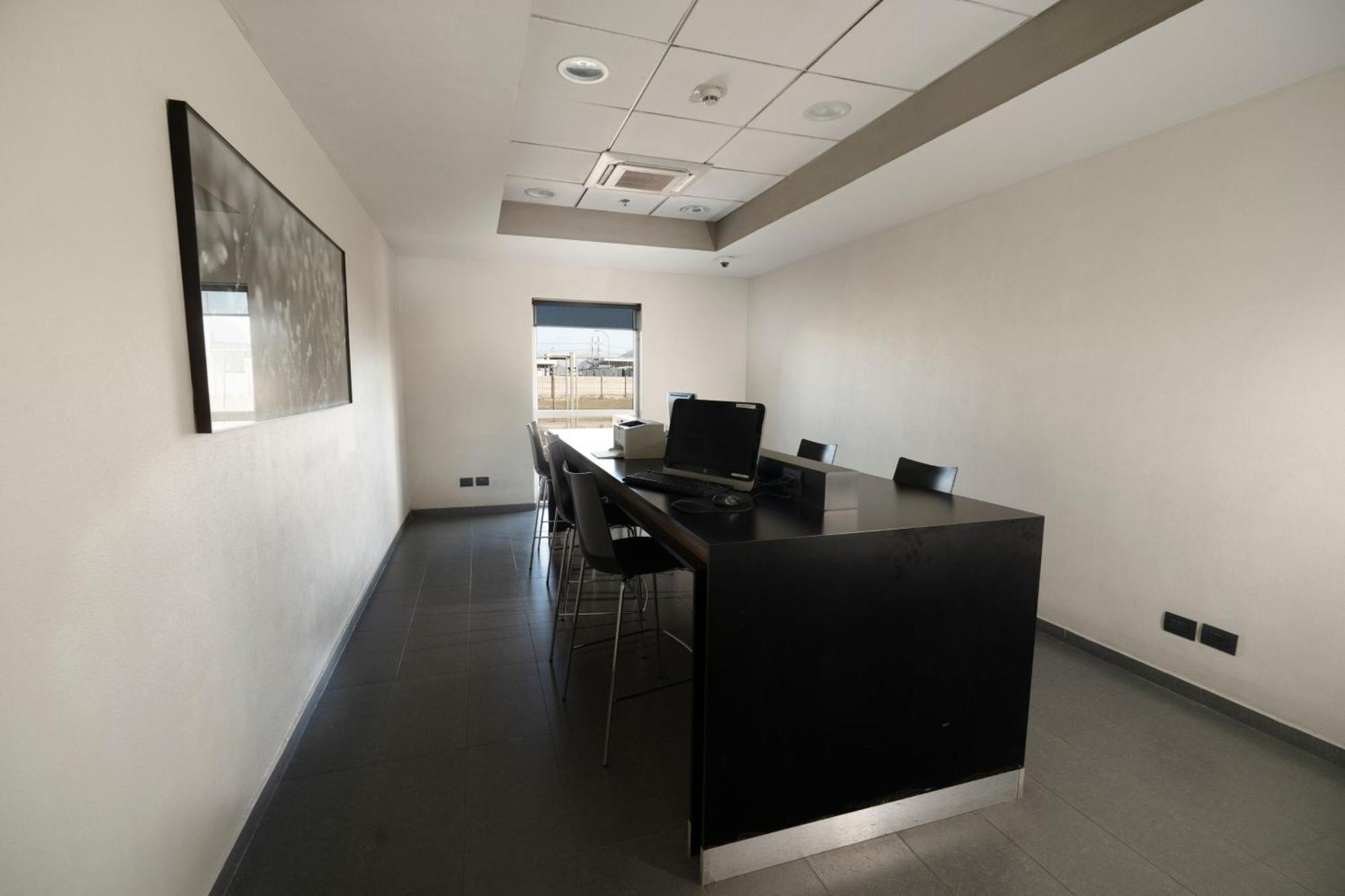City Express By Marriott Santiago Aeropuerto Exterior photo